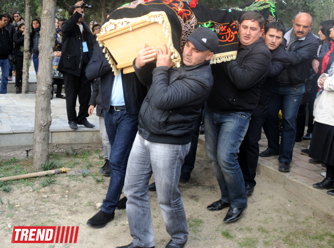 Яшар Нури похоронен во Второй Аллее почетного захоронения в Баку (фото)