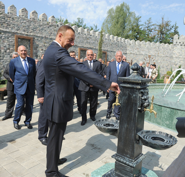 Президент Азербайджана принял участие в церемонии подачи питьевой воды в Исмаиллы (ФОТО)