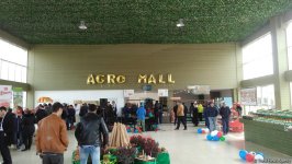 В Баку открылась ярмарка "Зеленый маркет Agromall" (ФОТО)