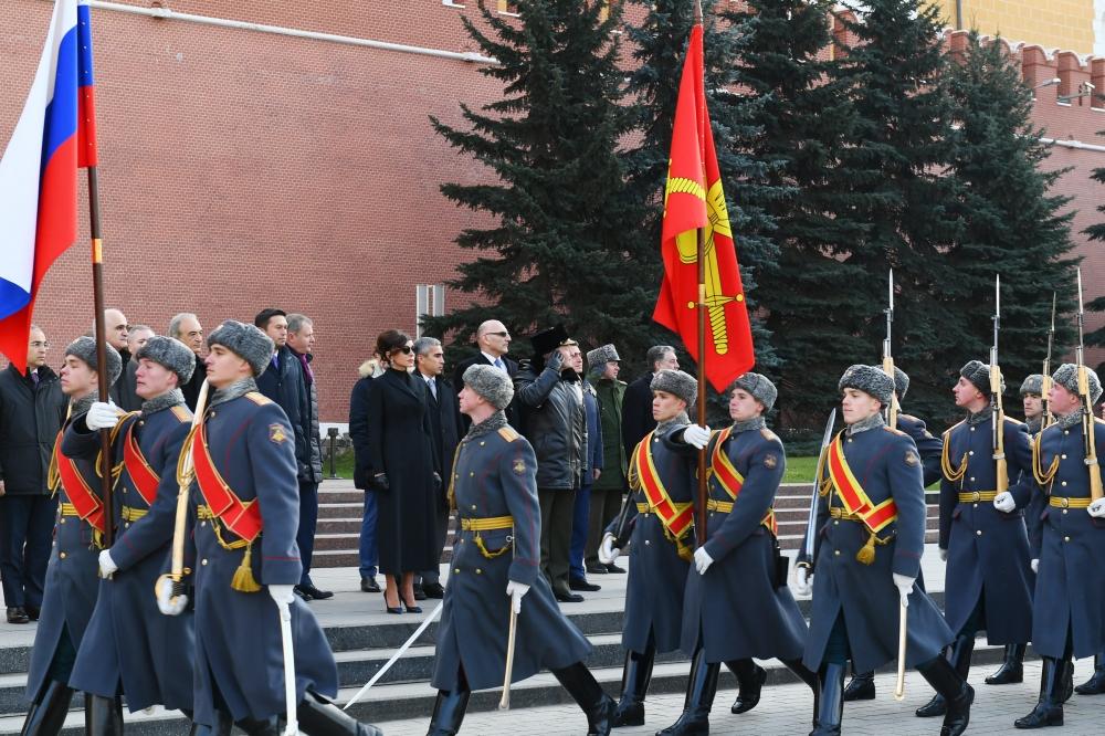 Первый вице-президент Мехрибан Алиева посетила могилу неизвестного солдата в Москве  (ФОТО) (версия 2)