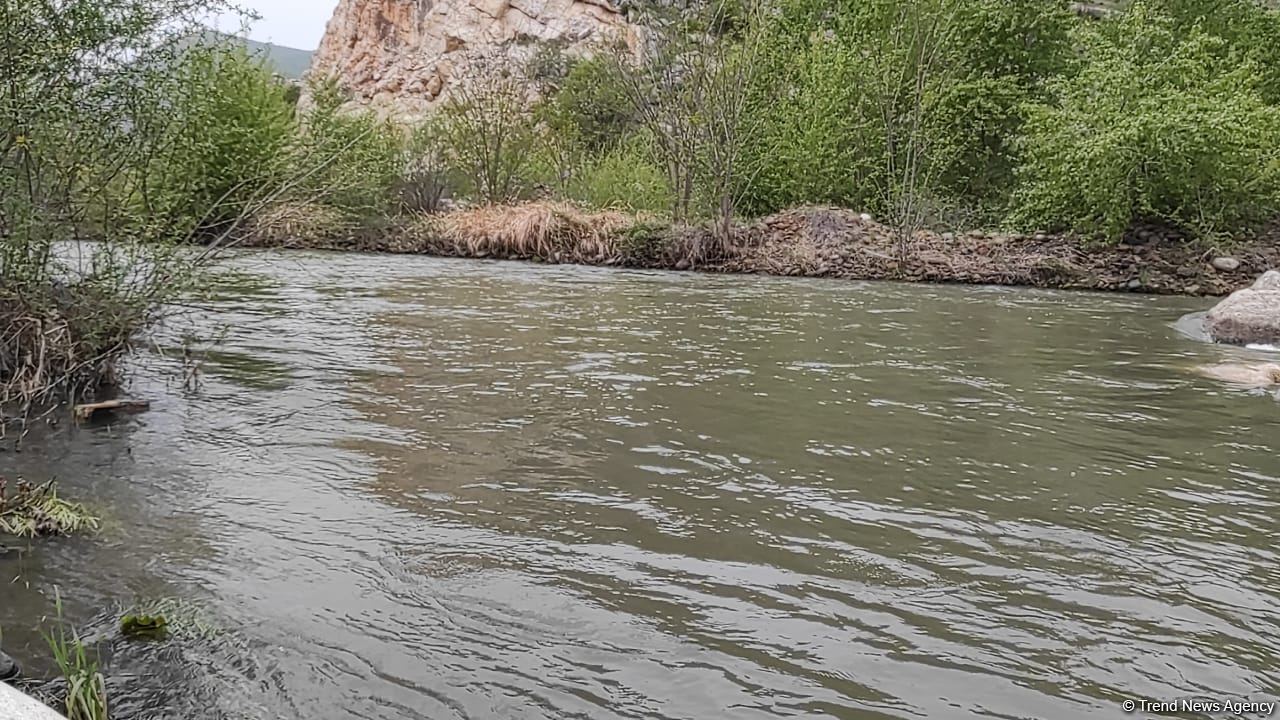 На международном форуме привлечено внимание к проблеме загрязнения Арменией реки Охчучай