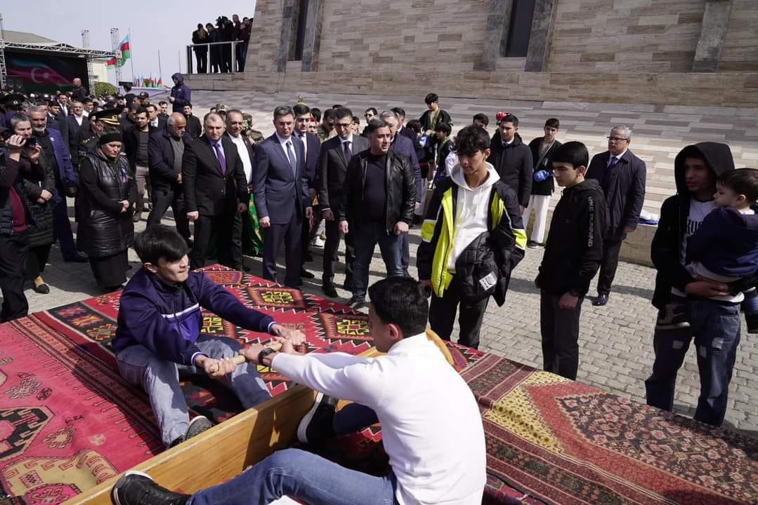 Международный день Новруза  в  Азербайджане - волшебная крепость,  древние виды искусства и традиции (ФОТО)