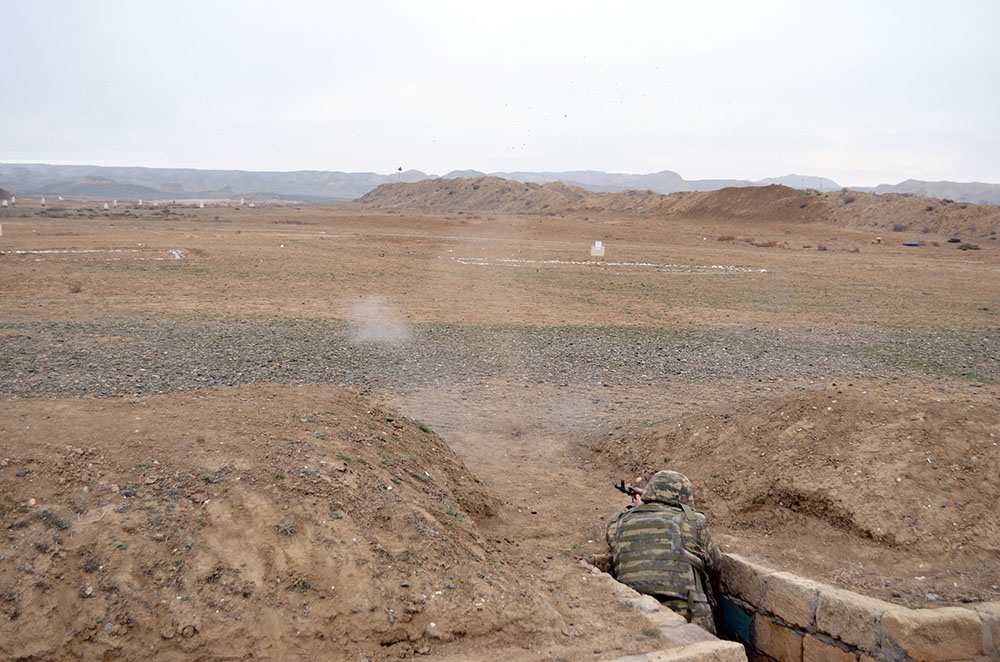 Продолжаются учебные сборы, проводимые с военнообязанными