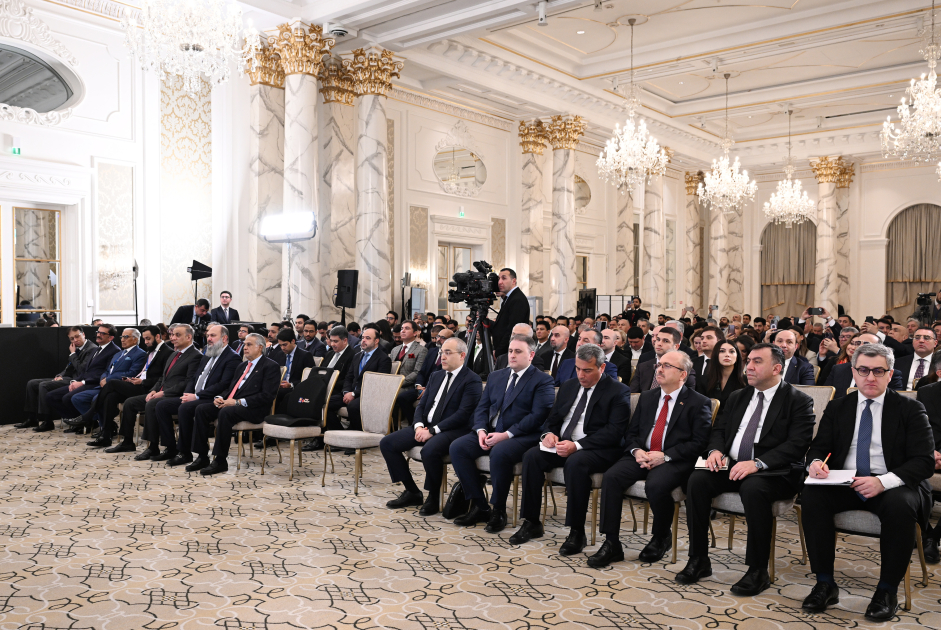 В Баку состоялся азербайджано-пакистанский бизнес-форум (ФОТО/ВИДЕО)