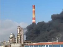 Пожар на нефтеперерабатывающем заводе в Баку потушен (ФОТО/ВИДЕО) (Обновлено)